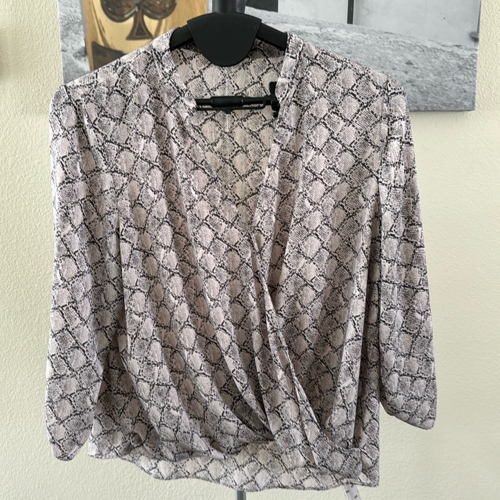 Beautiful ‘All in Favor’ blouse